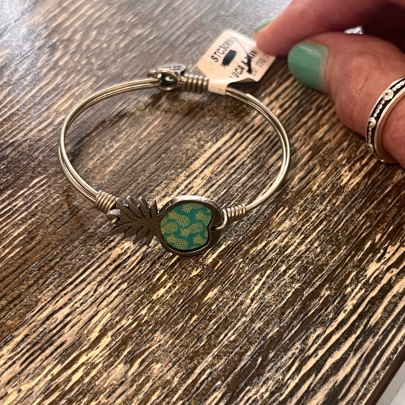 NEW Luca + Danni - PINEAPPLE bracelet, NWT - Picture 4 of 8